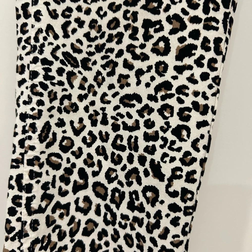 Leopard pants - Picture 3 of 3